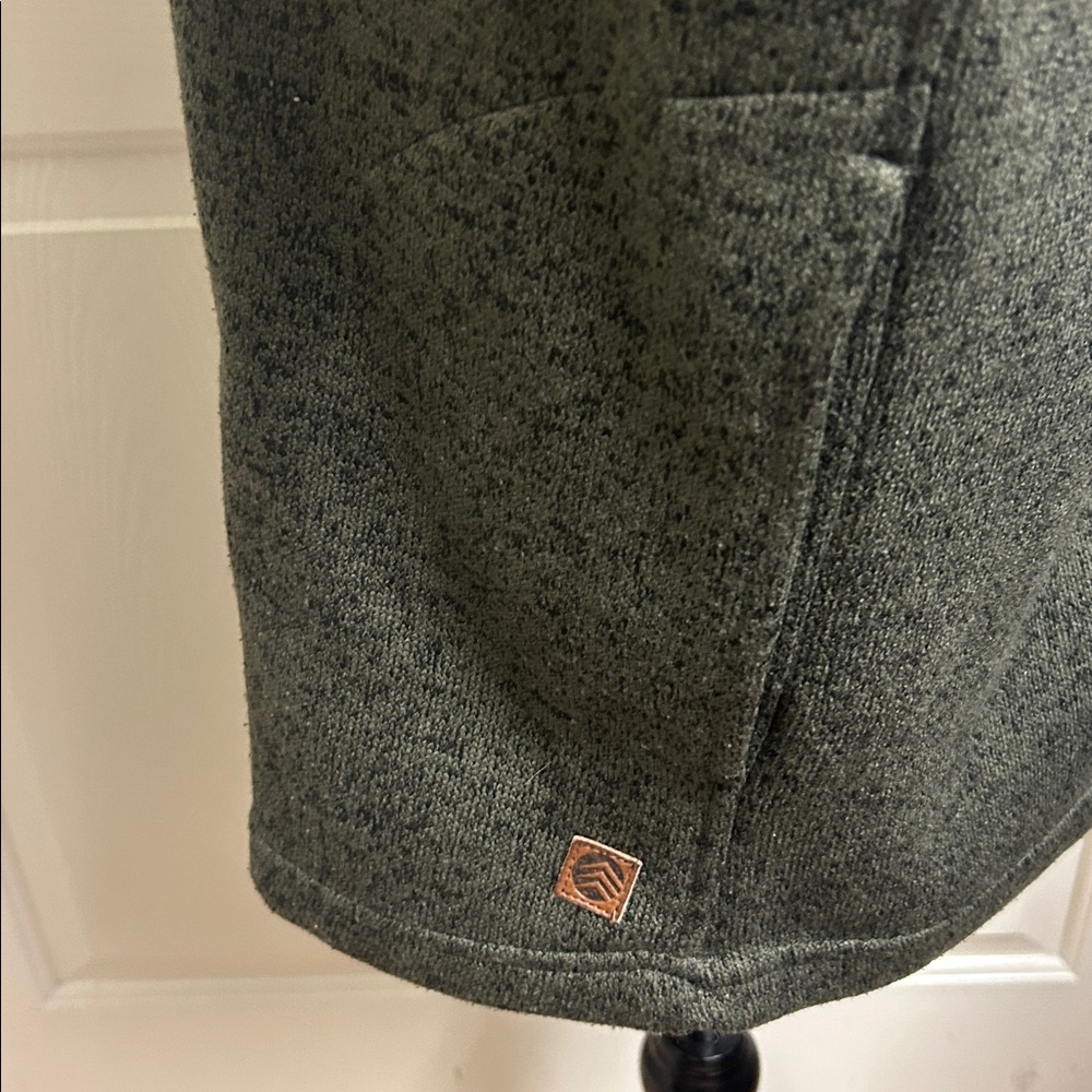 Solaris fleece snap button shirt jacket in dark green with pockets, Size Large, - Picture 8 of 10